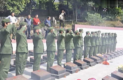 截图1560001421.png 截图1560001421.png