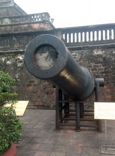 P90604-061159.jpg P90604-061159.jpg